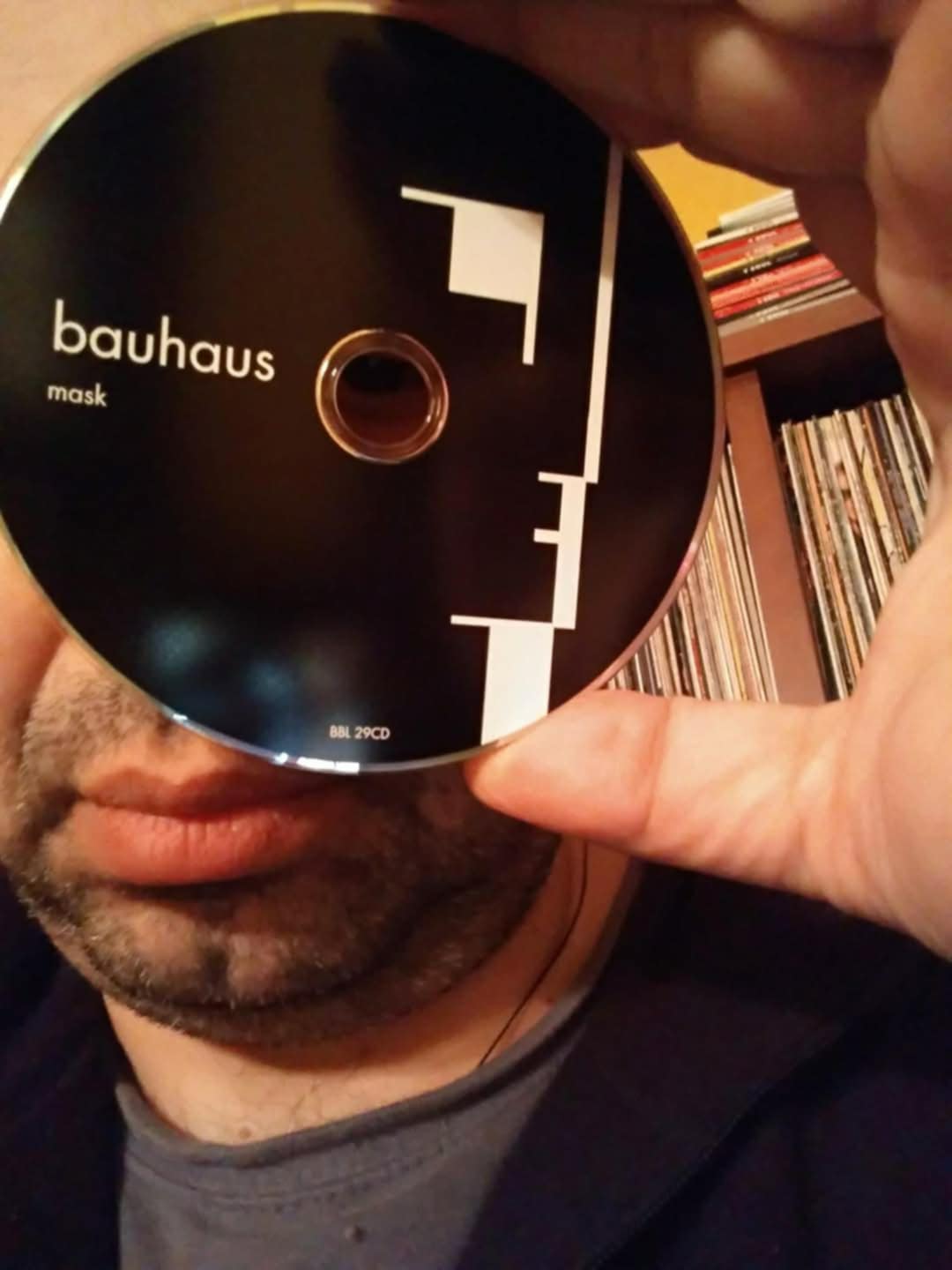 ΑΠΟΣΤΟΛΟΣ ΒΑΡΝΑΣ