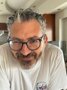 ΚΩΣΤΑΣ ΘΕΟΔΩΡΟΥ